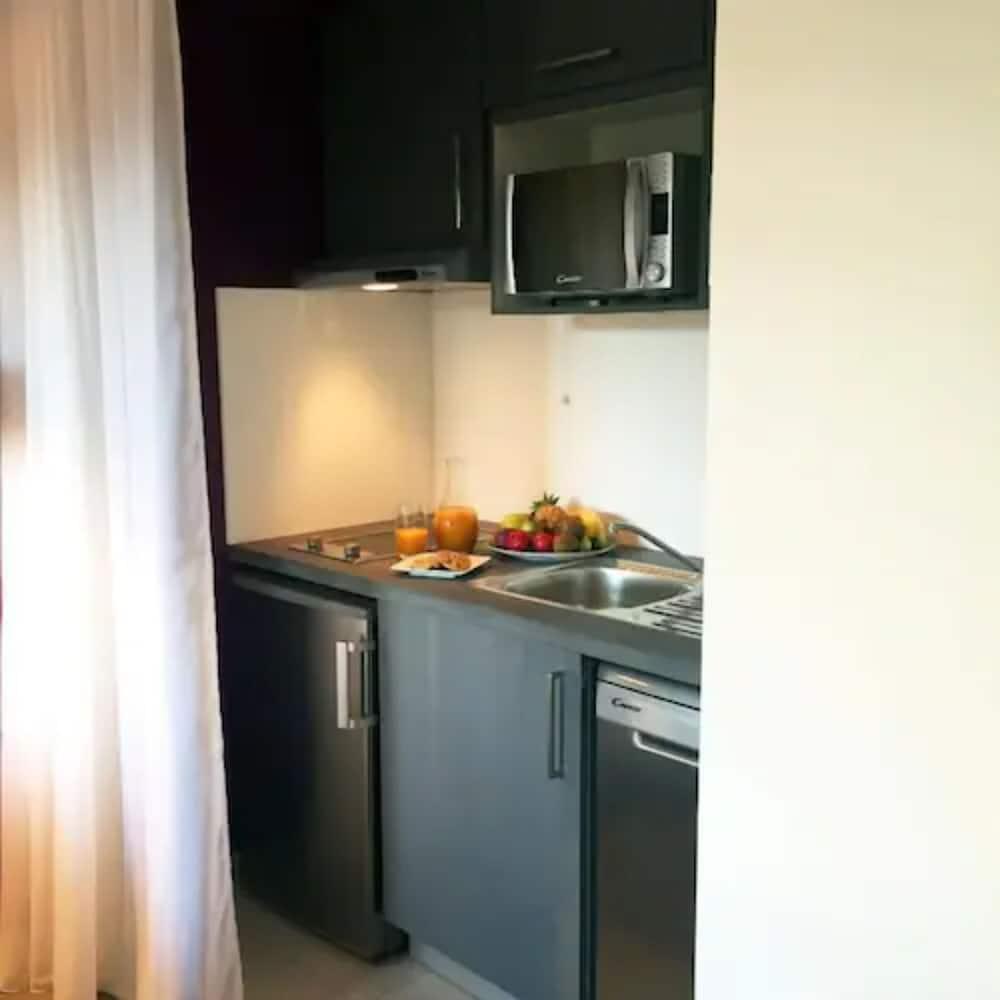Nemea Appart Hotel Quai Victor Tours Centre Экстерьер фото
