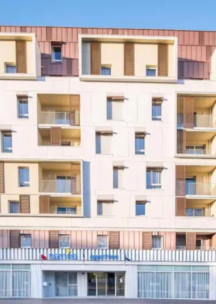 Nemea Appart Hotel Quai Victor Tours Centre Экстерьер фото